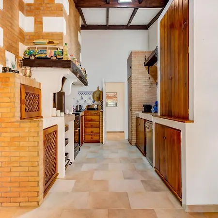 Oasis Pool And Golf 4bd Caparica | By Airnest Charneca (Setubal)
