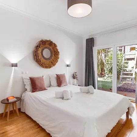 Villa Oasis Pool And Golf 4bd Caparica | By Airnest