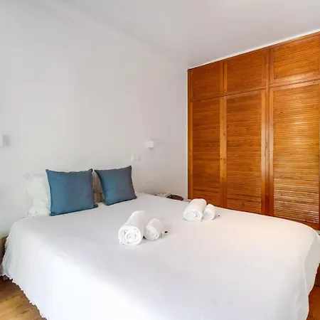 Villa Oasis Pool And Golf 4bd Caparica | By Airnest Aroeira (Setubal)