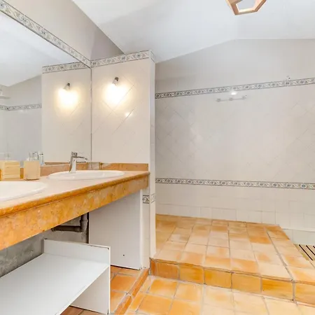 Villa Oasis Pool And Golf 4bd Caparica | By Airnest *